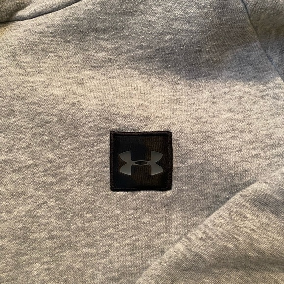 Under Armour Sweatshirt - Grey - Picture 2 of 3